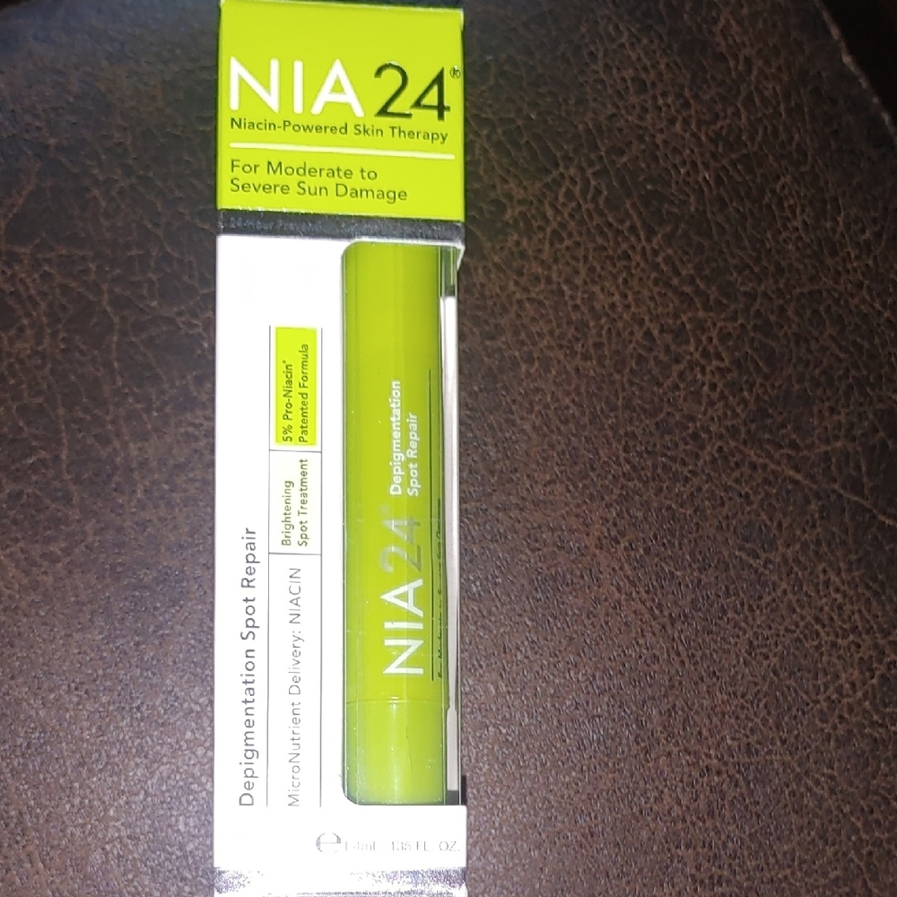 NIA 24 Depigmentation Spot Repair